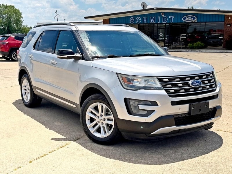 Used 2016 Ford Explorer XLT with VIN 1FM5K7DH3GGC12705 for sale in Salem, IL