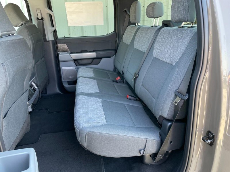 2026 Ford F-350 Super Duty XLT - Photo 15