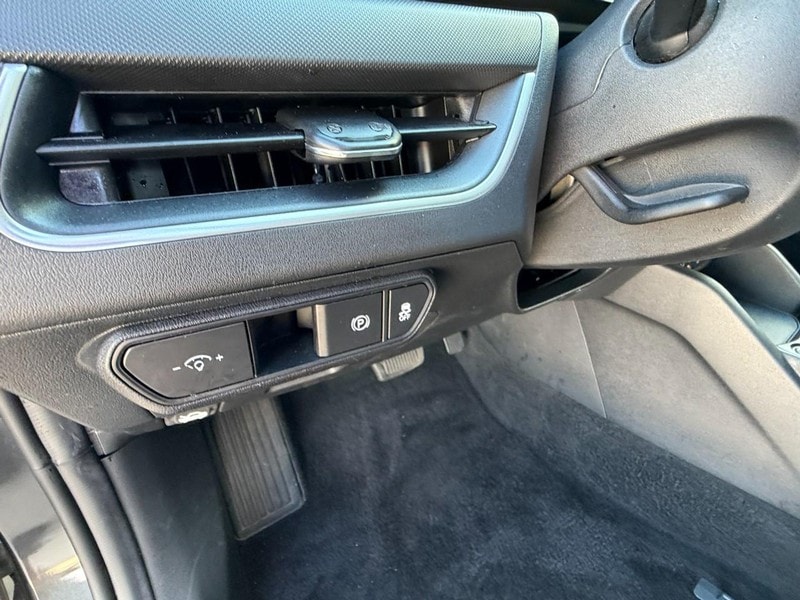 2025 Kia K4 LXS - Photo 19