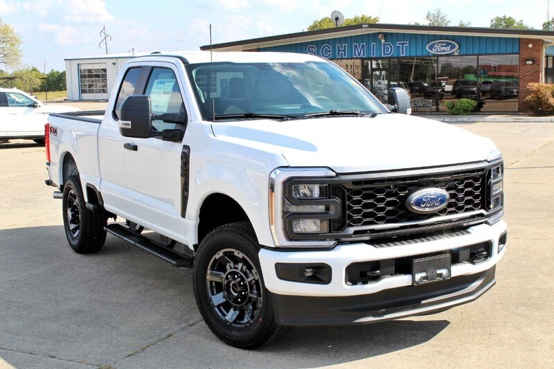 2026 Ford F-350 photo 2