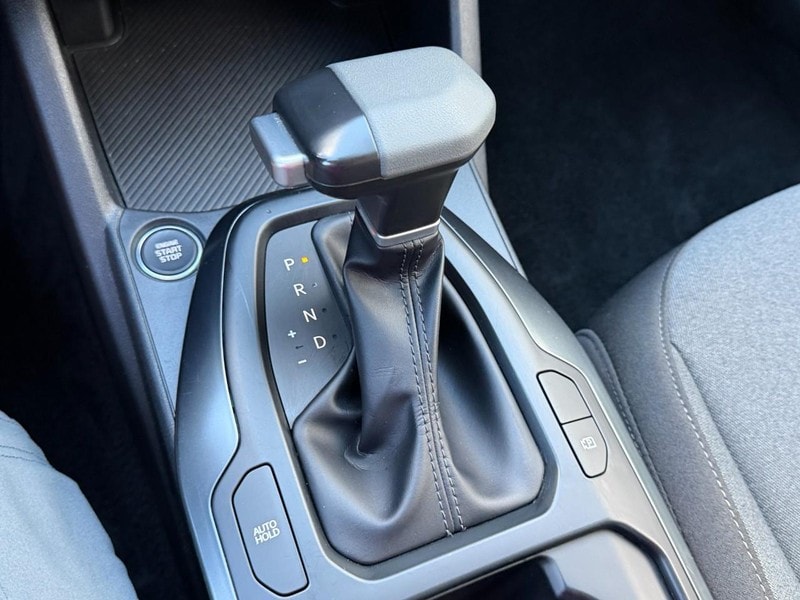2025 Kia K4 LXS - Photo 38