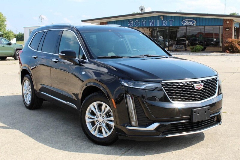 2023 Cadillac XT6 Luxury photo 2