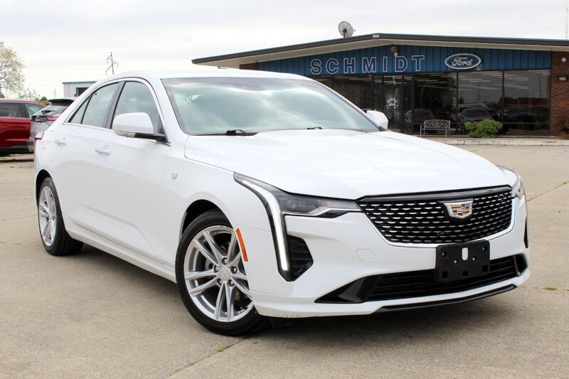 2024 Cadillac CT4 Luxury photo 2