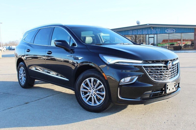 2023 Buick Enclave Essence photo 2