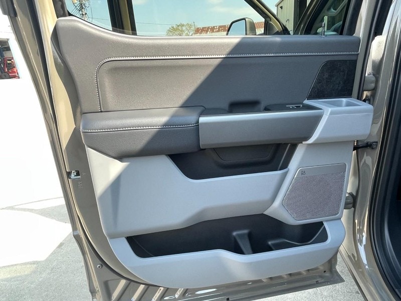 2026 Ford F-350 Super Duty XLT - Photo 21