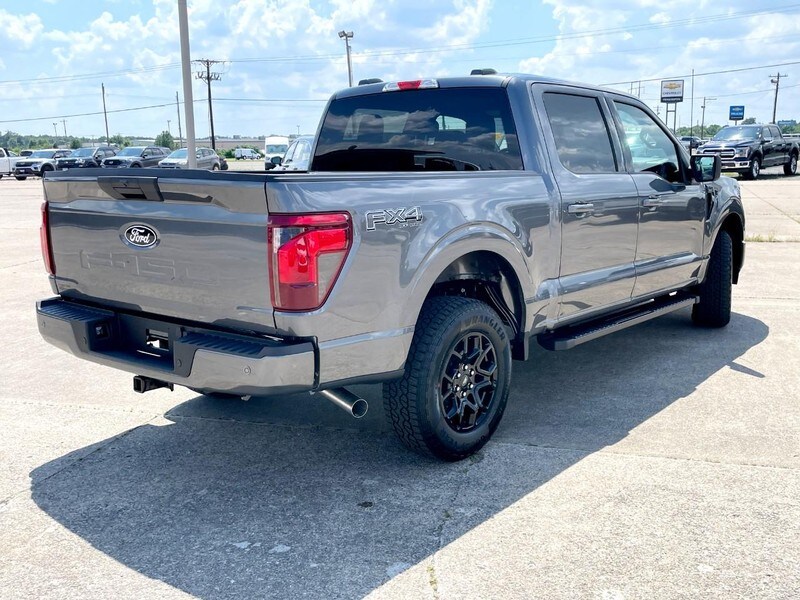 2025 Ford F-150 XLT photo 4
