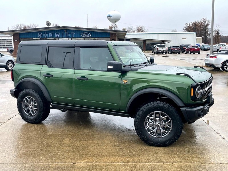 2025 Ford Bronco Badlands photo 3