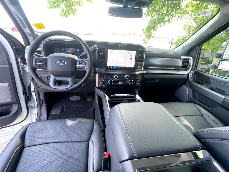 2025 Ford F-350 Super Duty Lariat - Photo 18