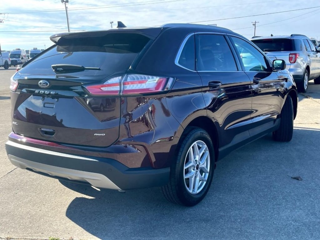 Used 2024 Ford Edge SUV