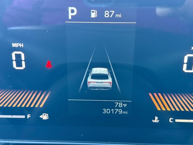 2025 Kia K4 LXS - Photo 29