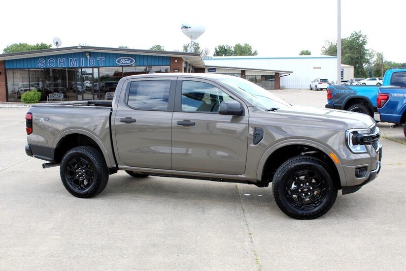 2025 Ford Ranger XLT photo 2