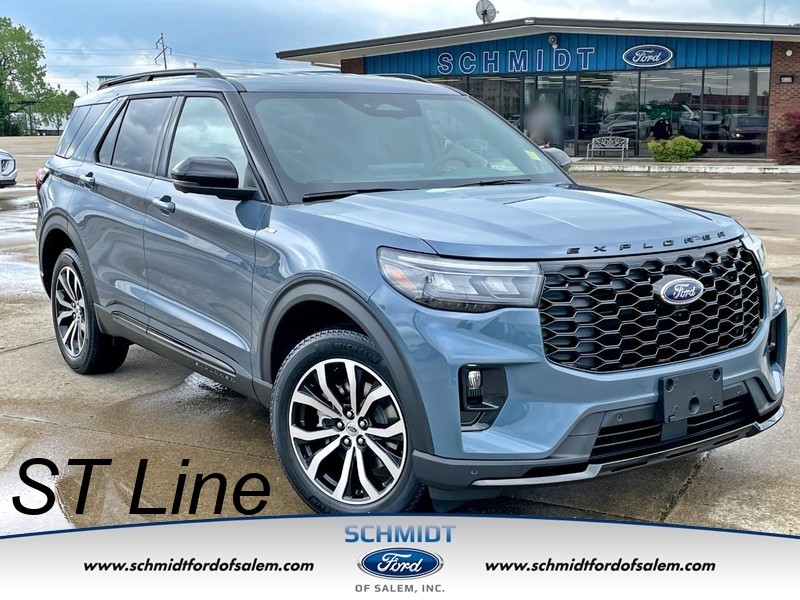 2026 Ford Explorer ST-LINE 4WD's photo