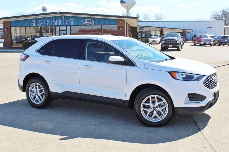 2024 Ford Edge SEL photo 3