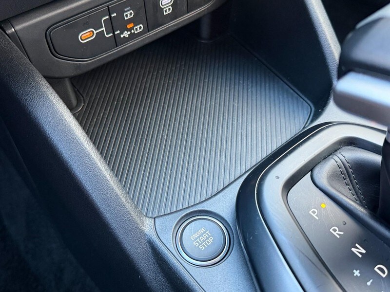 2025 Kia K4 LXS - Photo 37