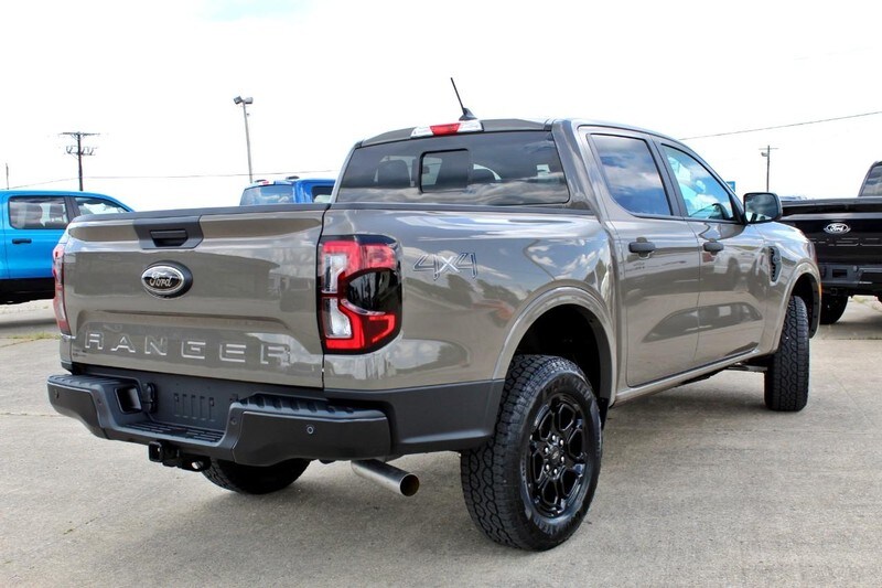 2025 Ford Ranger XLT photo 3