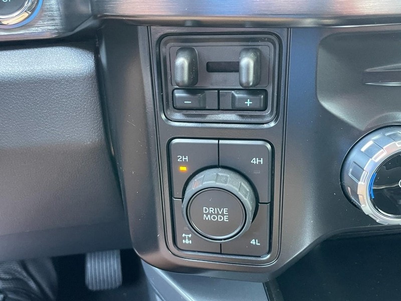 2025 Ford F-350 Super Duty Lariat - Photo 31