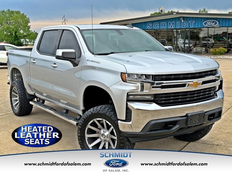 2021 Chevrolet Silverado 1500 LT 4X4 Crew Cab Short Box's photo