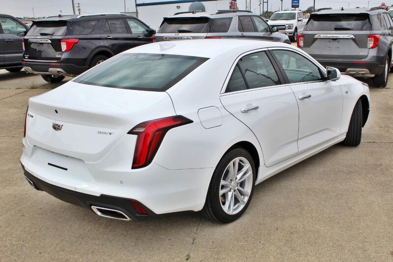 2024 Cadillac CT4 Luxury photo 4