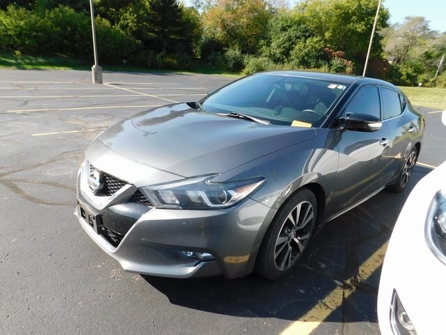 2017 Nissan Maxima SV photo 3