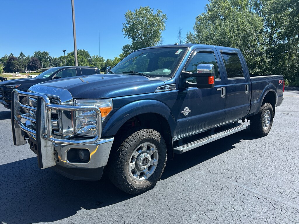 Used 2016 Ford F-250 XLT Crew Cab