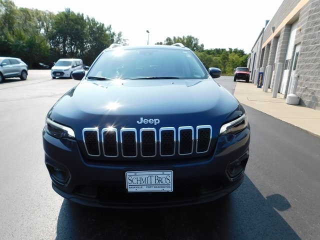 Used 2021 Jeep Cherokee Latitude Lux with VIN 1C4PJMMX7MD250876 for sale in Saukville, WI