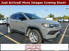 2023 Jeep Compass Latitude Lux SUV