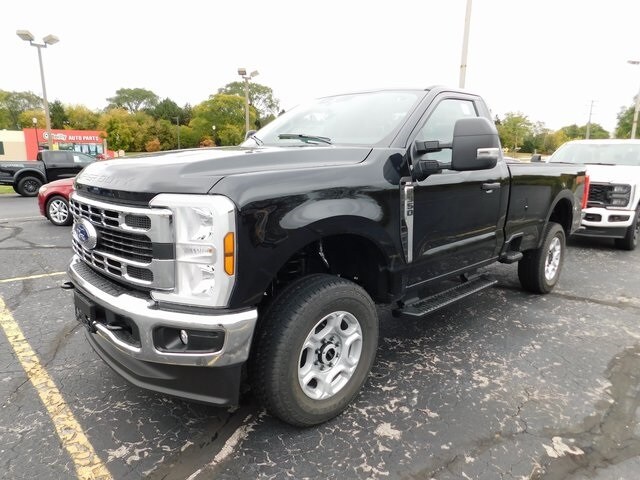 2026 Ford F-350 photo 3