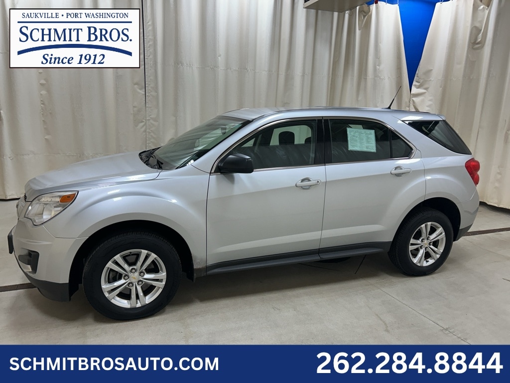 Used 2013 Chevrolet Equinox LS with VIN 2GNFLCEK8D6108674 for sale in Saukville, WI