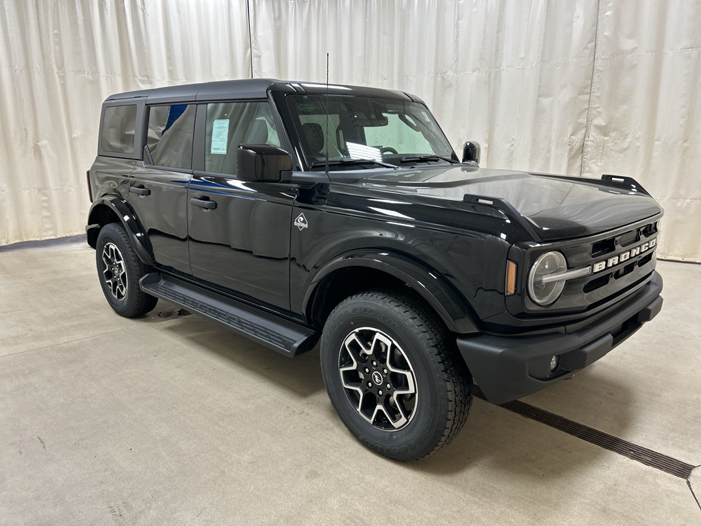 2026 Ford Bronco Outer Banks 4x4's photo