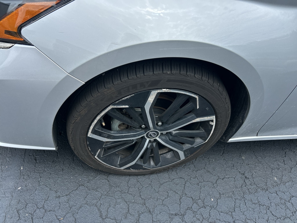 Used 2024 Nissan Altima 2.5 SR Sedan