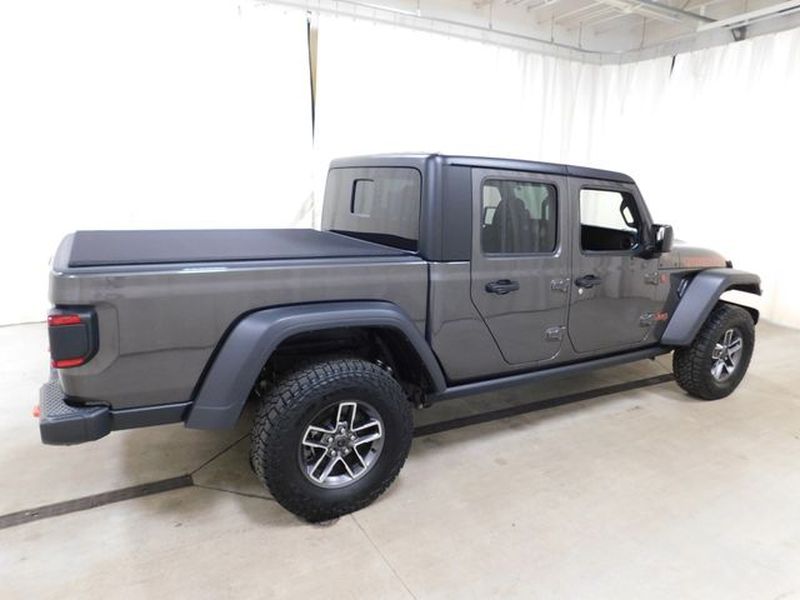 Used 2024 Jeep Gladiator Mojave Crew Cab