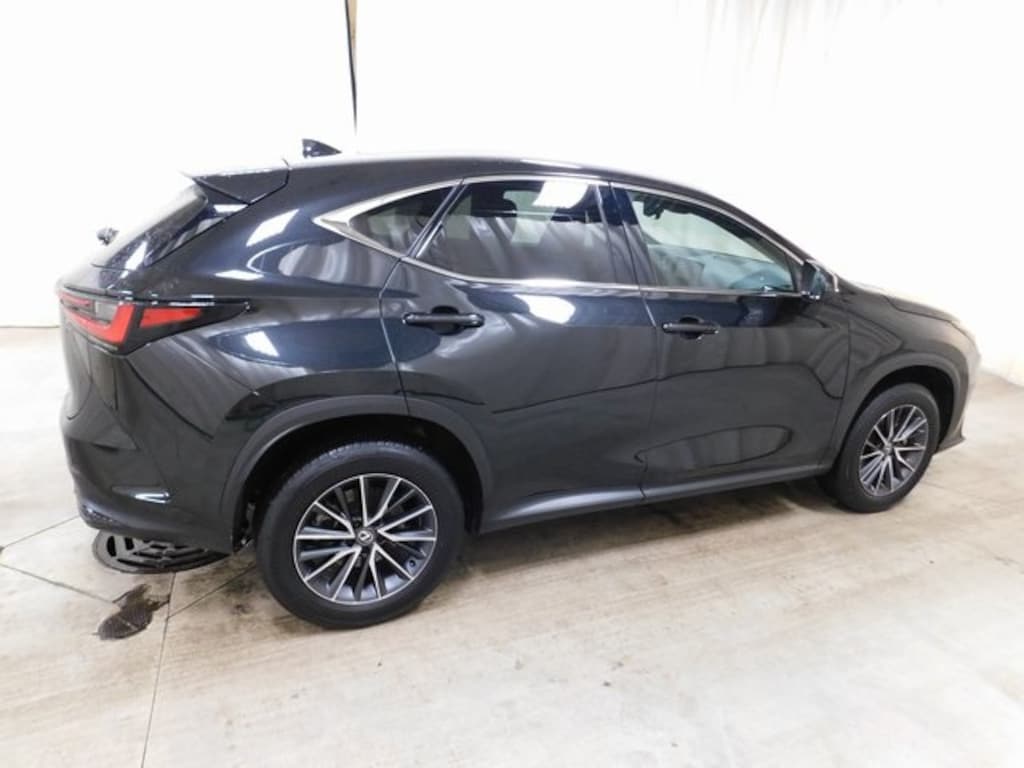 Used 2024 Lexus NX 250 Premium SUV