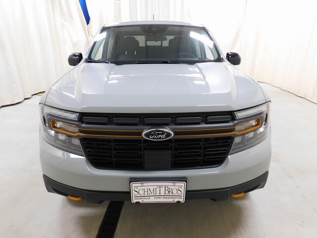 2024 Ford Maverick Lariat photo 2