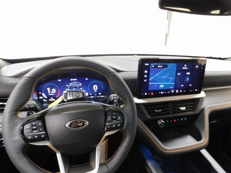 2026 Ford Explorer Tremor - Photo 7