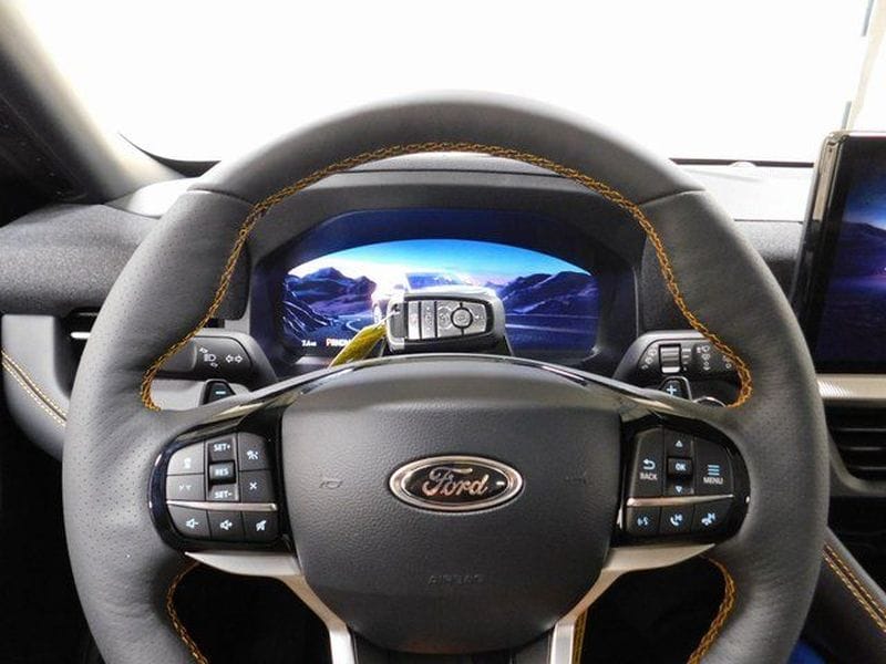 2026 Ford Explorer Tremor - Photo 6