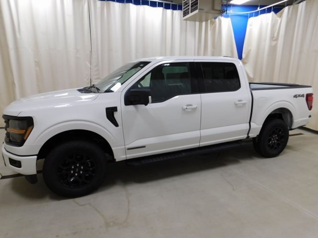New 2025 Ford F-150 XLT Truck SuperCrew Cab