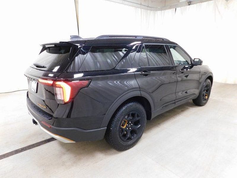 2026 Ford Explorer Tremor - Photo 23