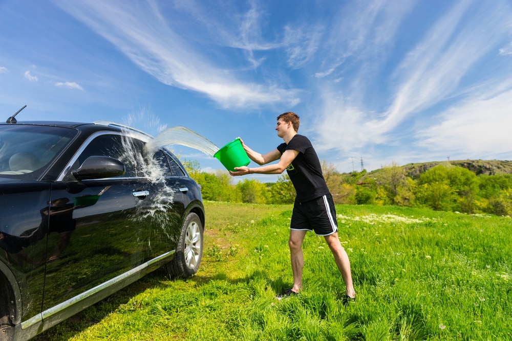 car-garage-spring-cleaning-checklist.jpg