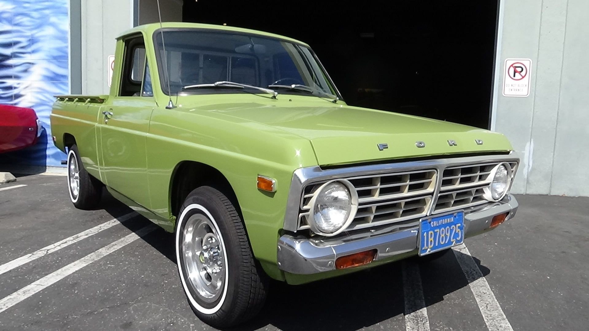 Ford%20Courier.jpg