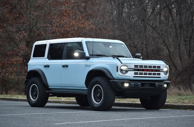 Ford%20Bronco.jpg