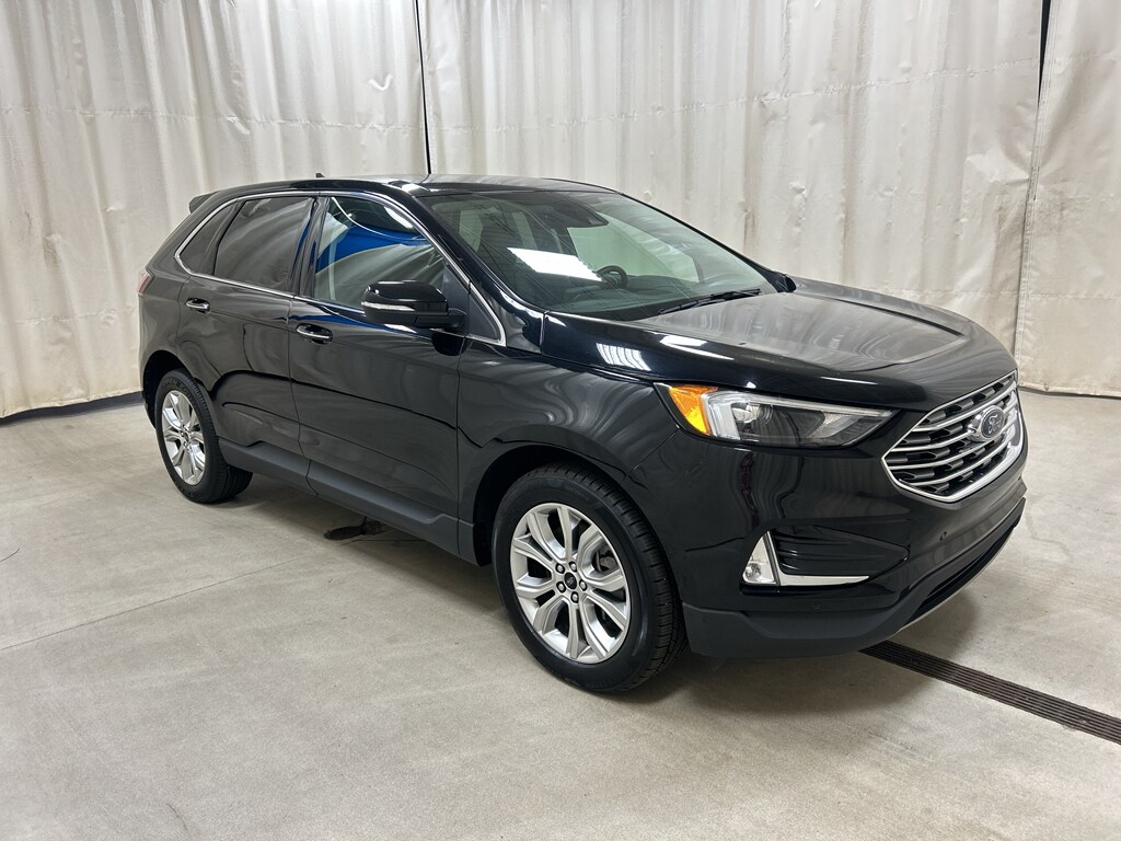 Used 2024 Ford Edge Titanium Sport Utility