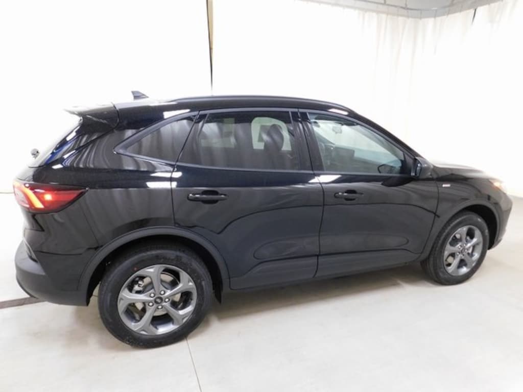 New 2026 Ford Escape ST-Line SUV
