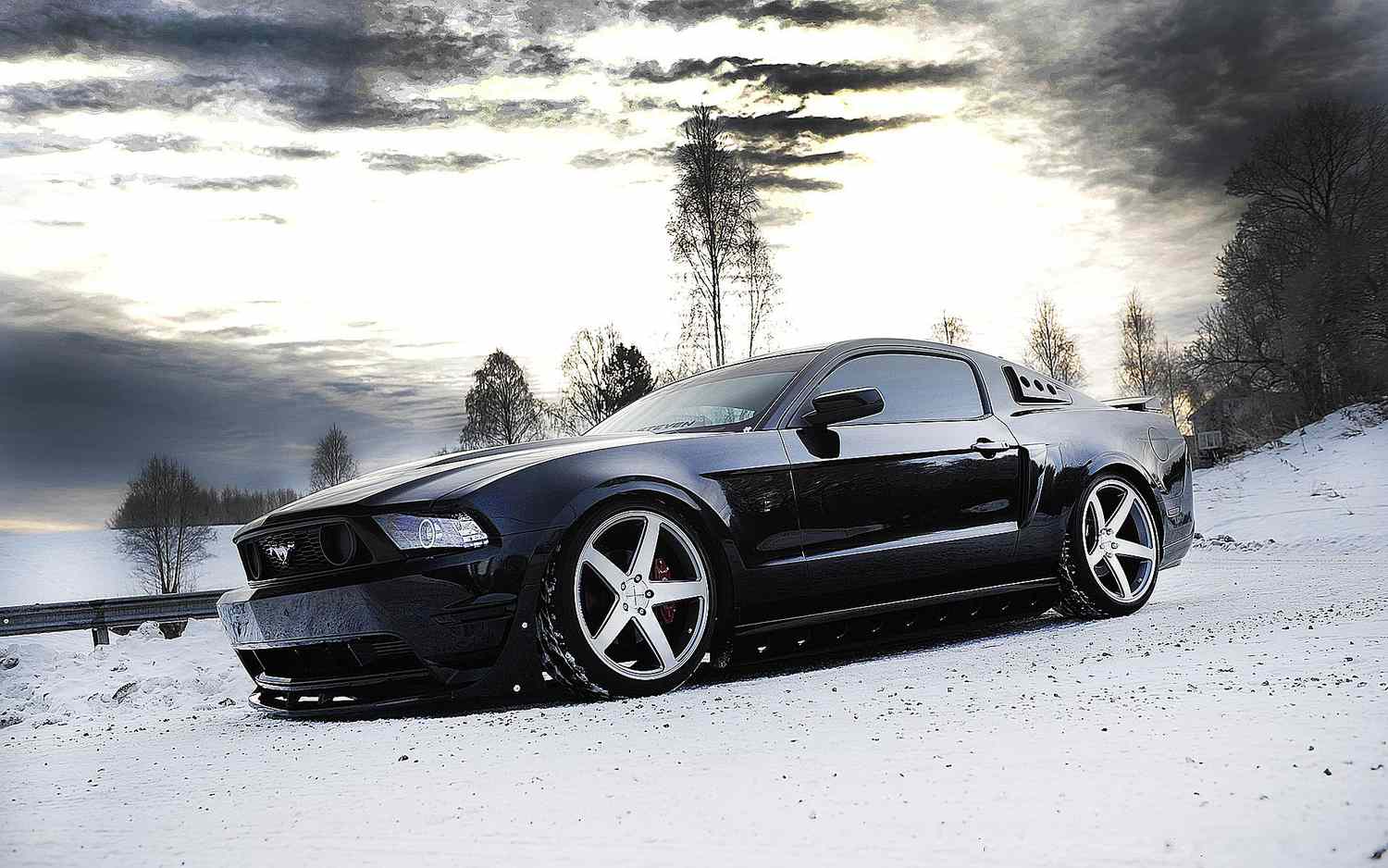 ford-mustang-black-wheels-58b8b2dd5f9b58af5c6457f8.jpg