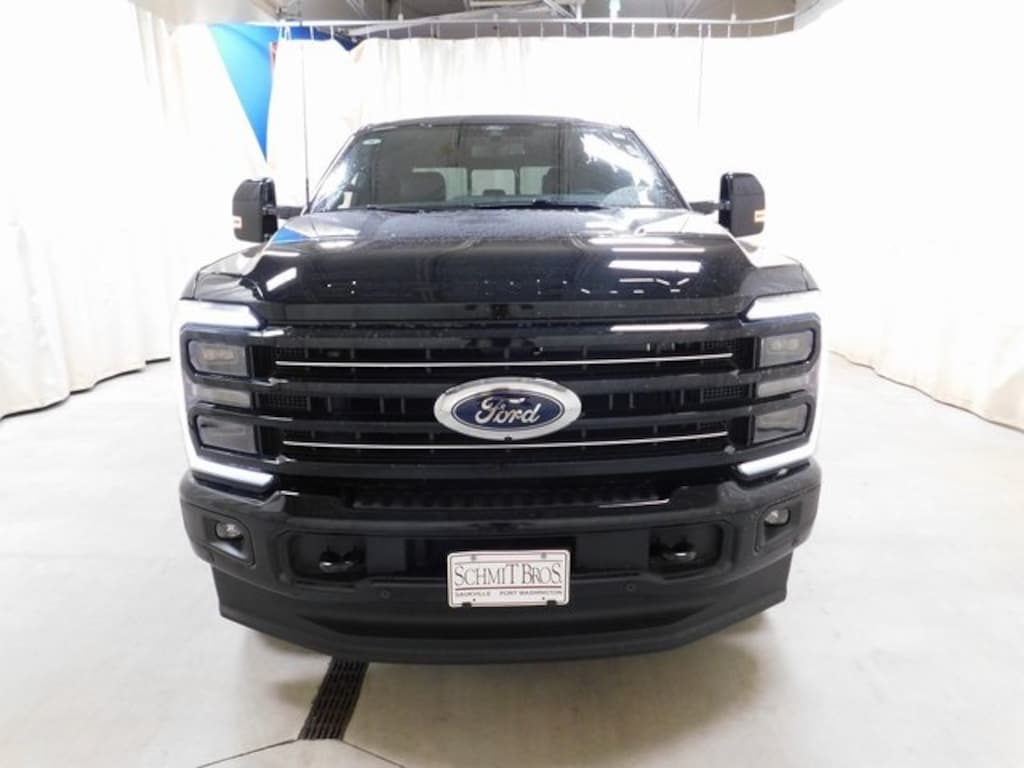 New 2026 Ford F-250SD Platinum Truck Crew Cab