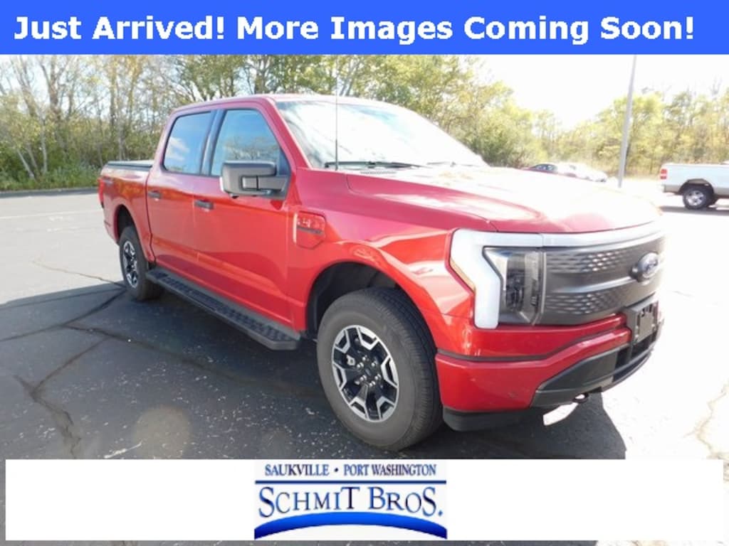 Used 2023 Ford F-150 Lightning XLT Truck