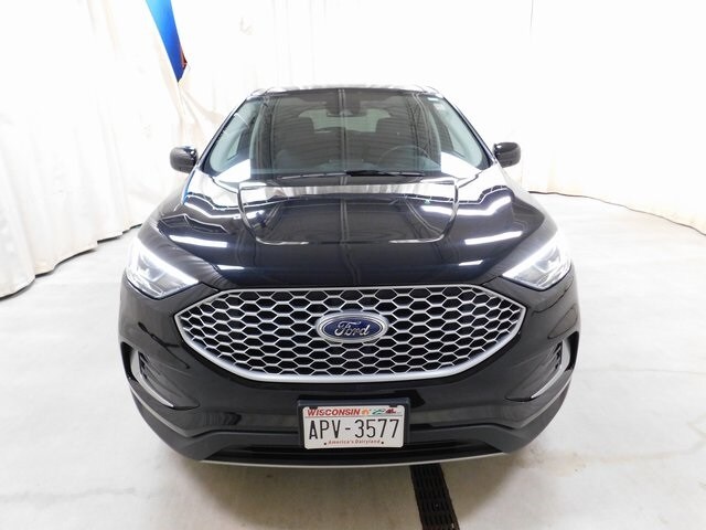 2024 Ford Edge SEL photo 3