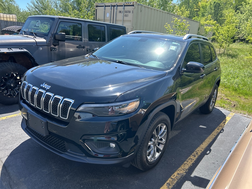 Used 2019 Jeep Cherokee Latitude Plus Sport Utility