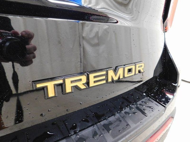 2026 Ford Explorer Tremor - Photo 15