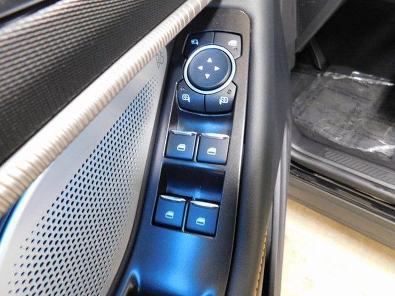 2026 Ford Explorer Tremor - Photo 24