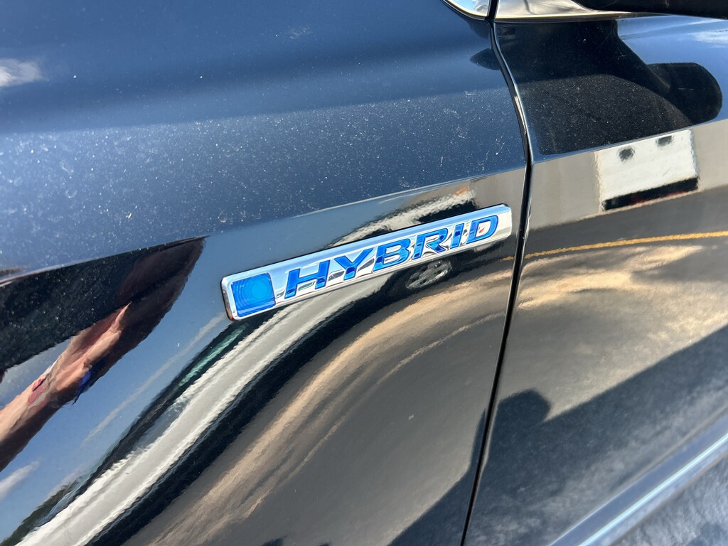 Used 2021 Honda CR-V Hybrid Touring Sport Utility